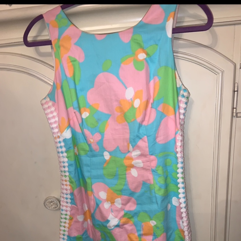 Lilly Pulitzer shift dress